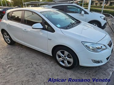 OPEL Astra 1.7 CDTI 110CV 5 porte Cosmo