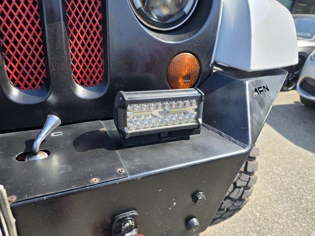 JEEP Wrangler Unlimited 2.8 Sahara Auto 35.000 ? DI PREPARAZIONE