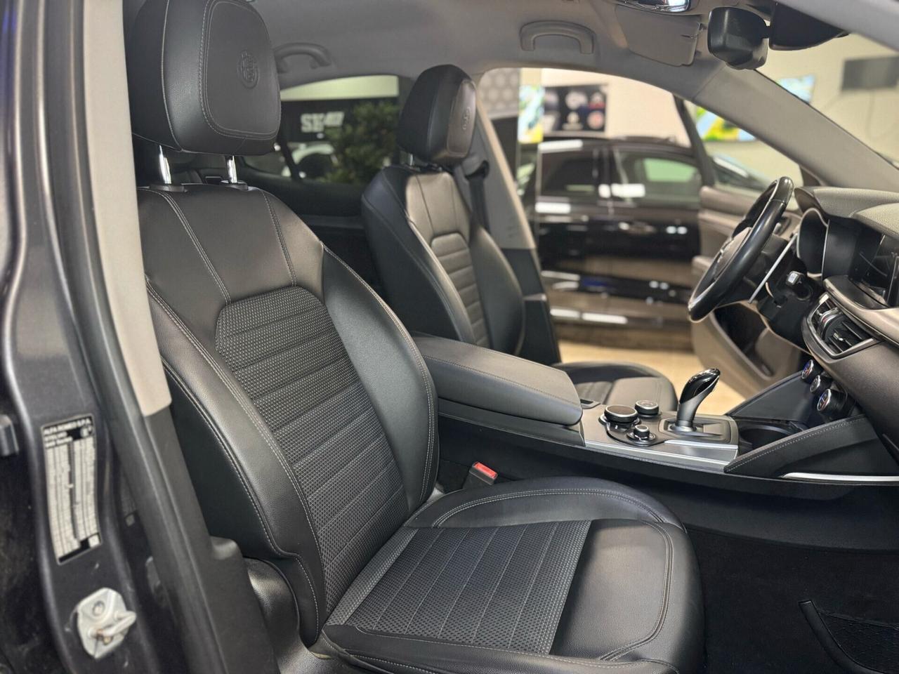 Alfa Romeo Stelvio 2.2 Turbodiesel 210 CV AT8 Q4