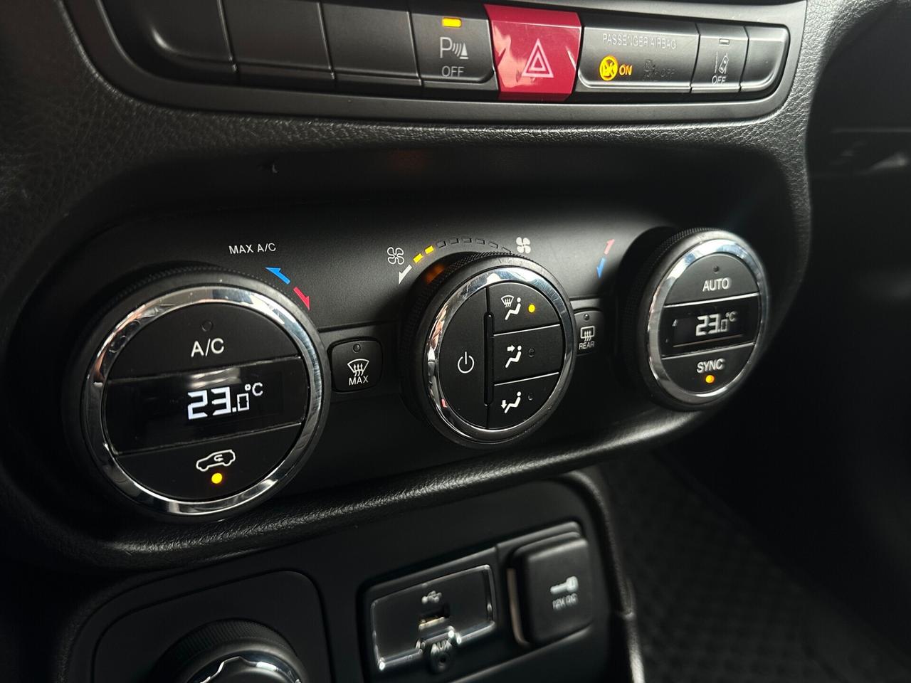 Jeep Renegade 2.0 Mjt 140CV 4WD Limited GANCIO DI TRAINO