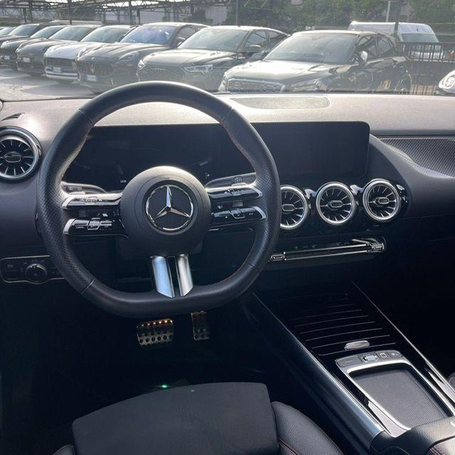 MERCEDES - Classe GLA - 200 d Automatic Premium