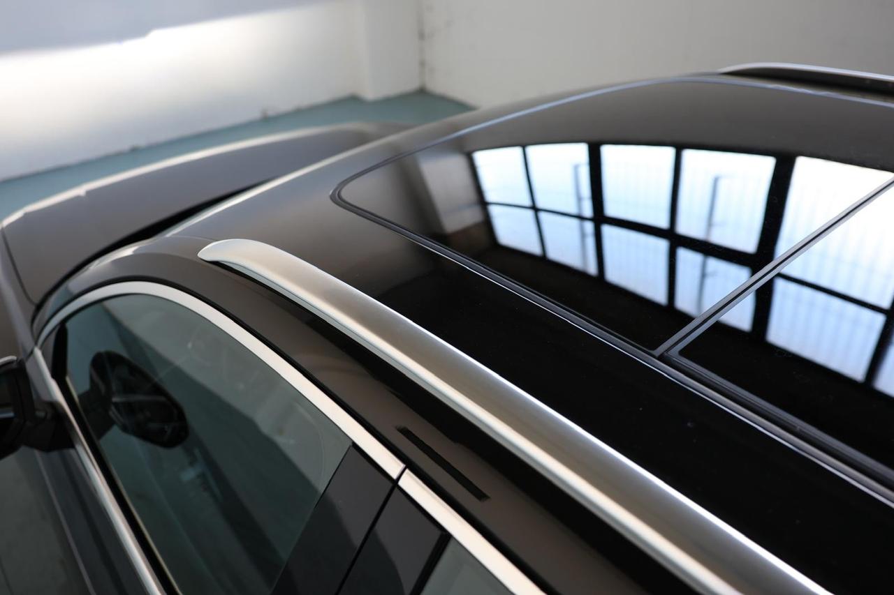 Audi Q3 2.0 TDI 150 CV S line Edition