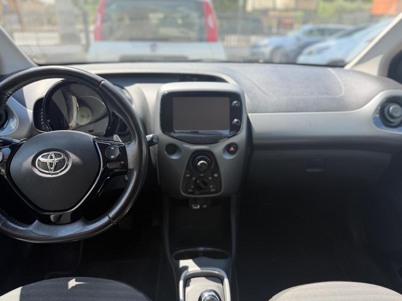 Toyota Aygo 1.0 benzina AUTOMATICA