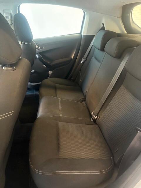 Peugeot 208 BlueHDi 75 5 porte Allure