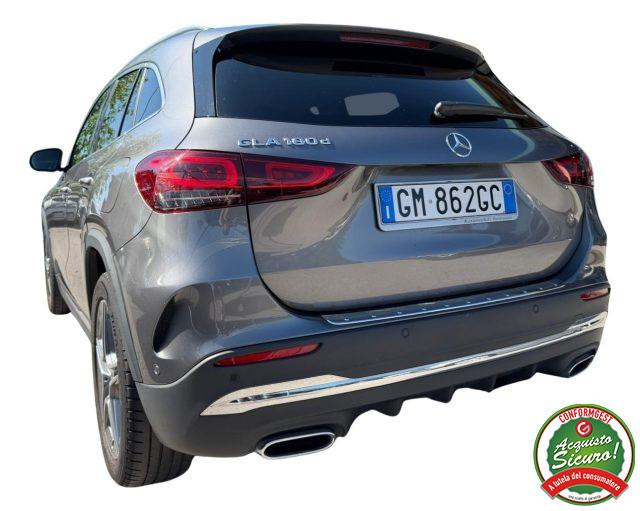 MERCEDES-BENZ GLA 180 d Automatic Premium