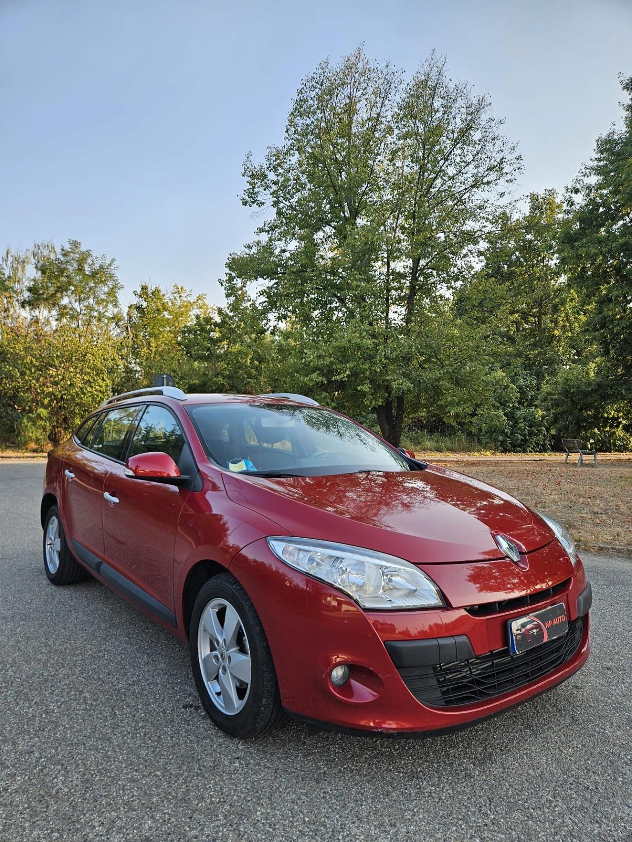 Renault Megane GT LINE station wagon