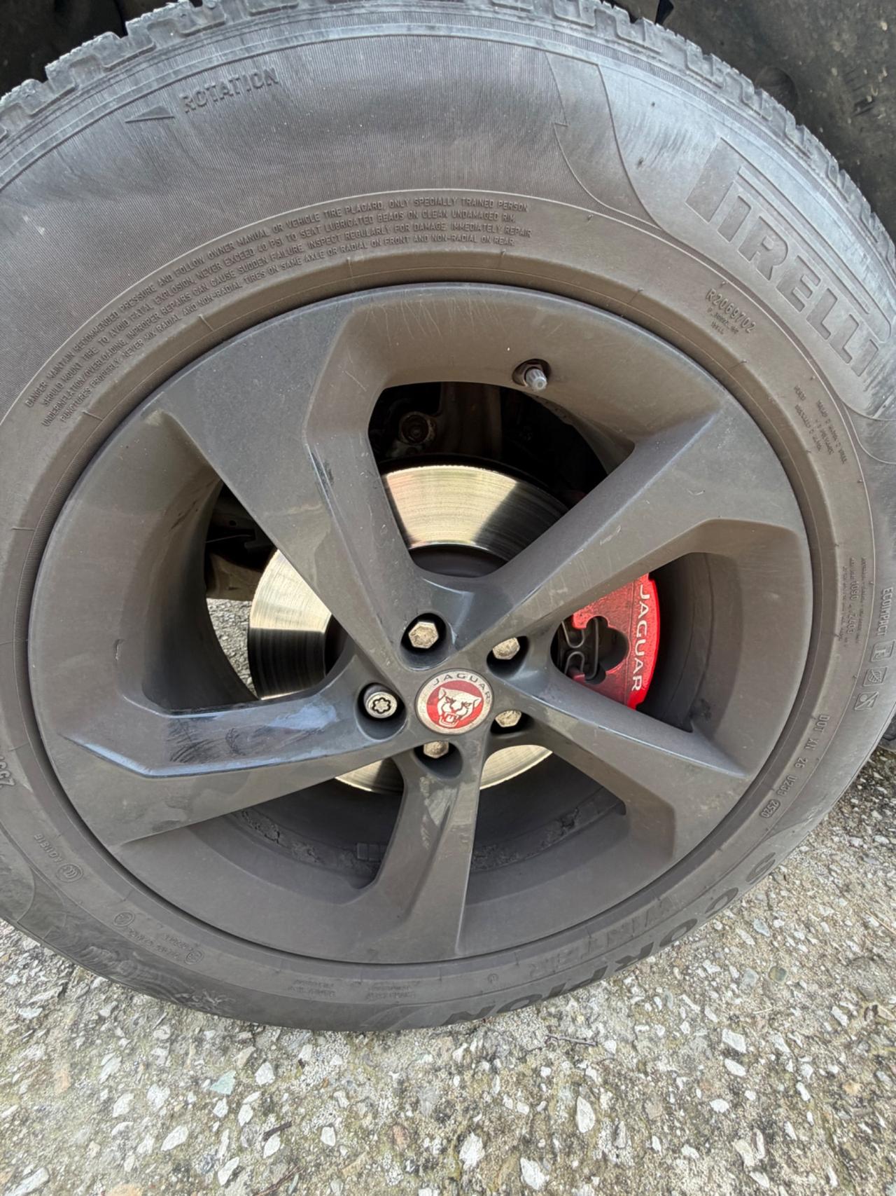 Jaguar F-Pace 2.0 D 180 CV AWD R-Sport