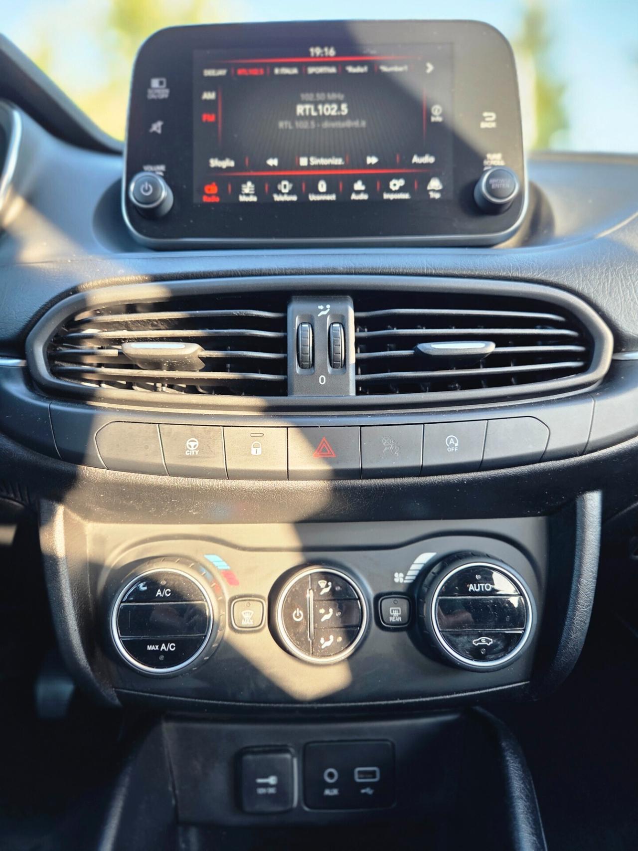 FIAT TIPO 5p 1.3 mjt EASY BUSINESS s&s 95Cv