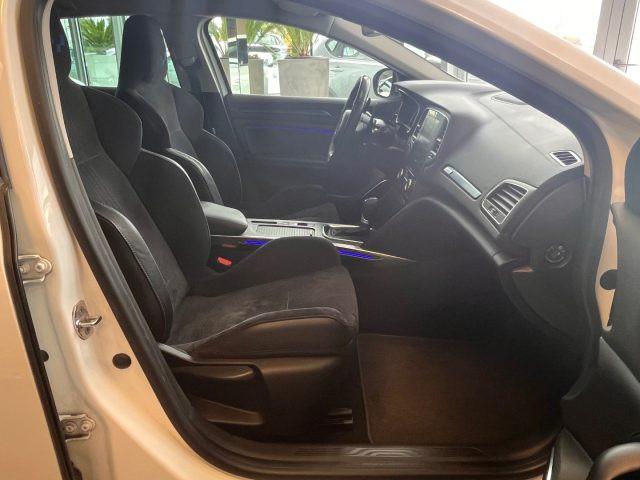 RENAULT Megane TCe 205 CV EDC GT 4Control