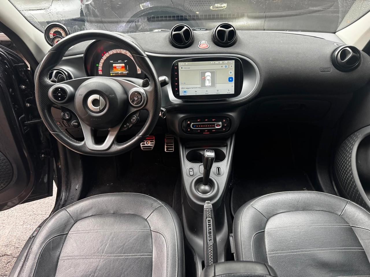 Smart ForFour 70 1.0 twinamic Allestimento Brabus
