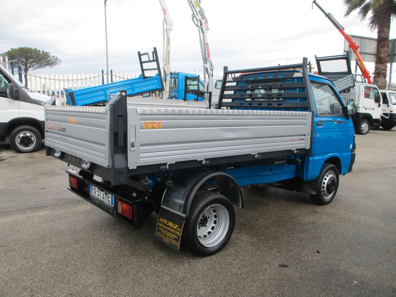 Piaggio Porter 1.3 16V E5 MAXXI GEMELLATO RIBALTABILE TRILATERALE