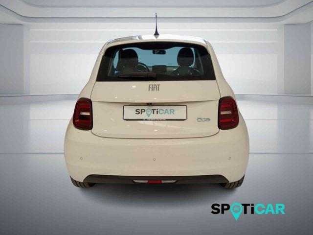 FIAT 500 Passion Berlina 42 kWh