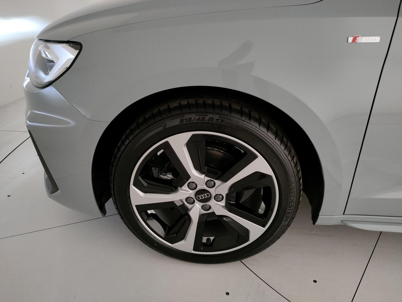 AUDI A1 Sportback 30 1.0 tfsi S Line Edition 116cv s-tronic