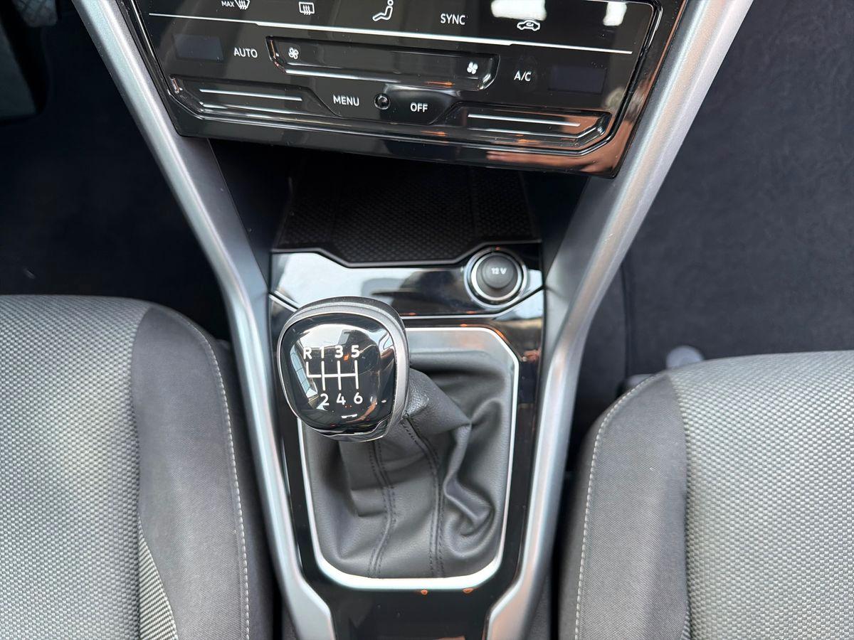 VOLKSWAGEN T-Roc 2022 - T-Roc 1.5 tsi Life