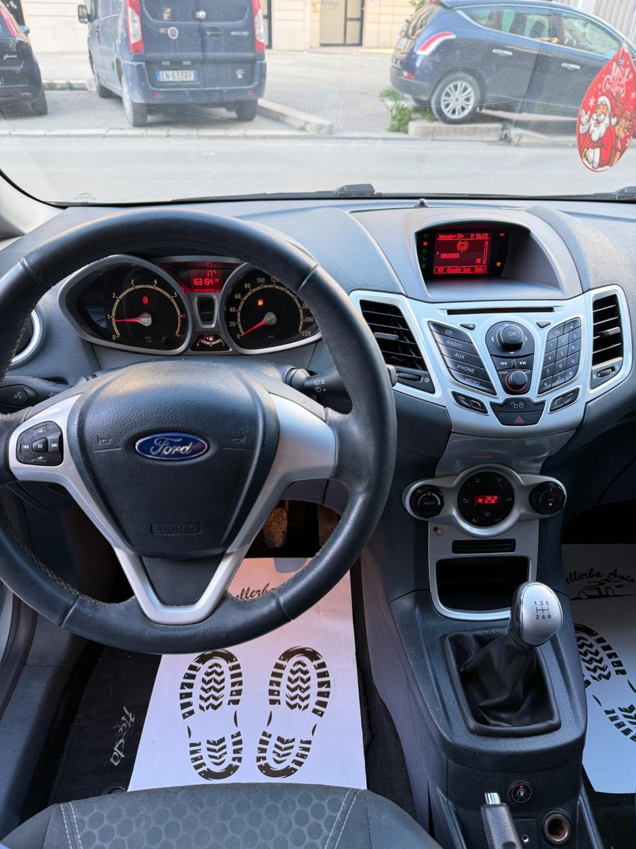 Ford Fiesta 1.4 5 porte Bz.- GPL Titanium