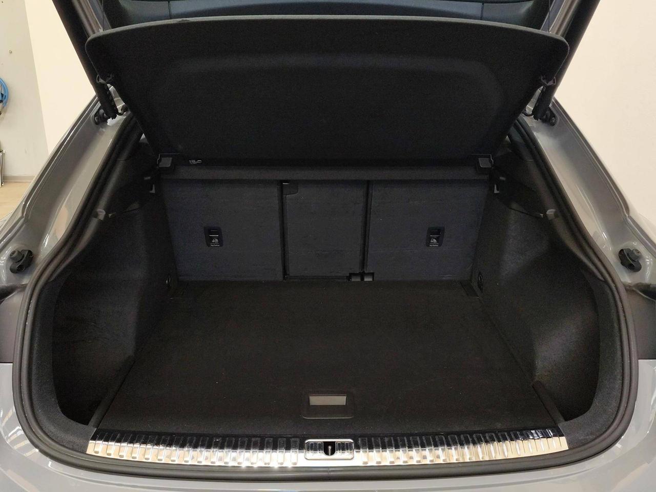 Audi Q3 Sportback RS 2.5 quattro