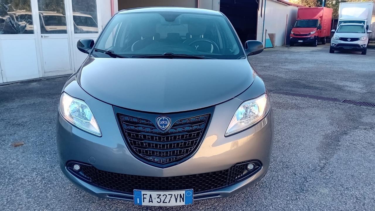 Lancia ypsilon 1.2 benz km 94000-09/2015