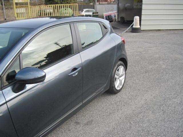 Renault Clio TCe 90 CV 5 porte FINANZIABILE GARANZIA