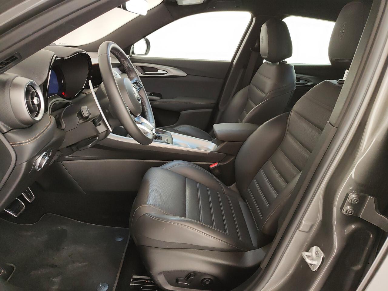 Alfa Romeo Tonale 1.6 diesel 130 CV TCT6 Veloce