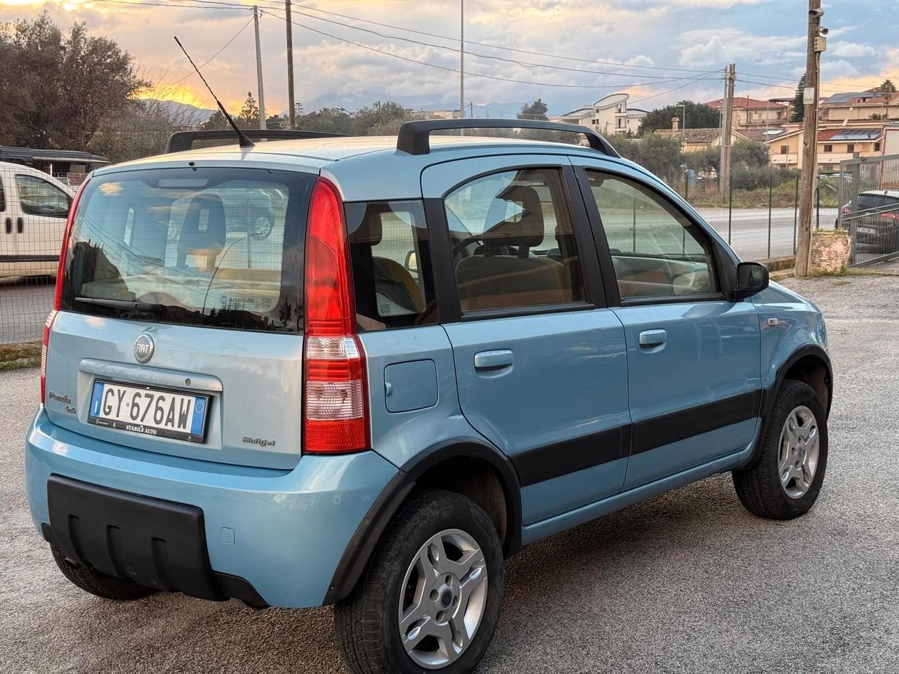 Fiat Panda 1.3 MJT 16V 4x4 Cross