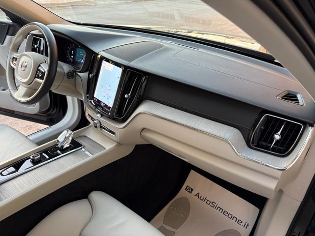 VOLVO XC60 B4 (d) AWD Geartronic Inscription.