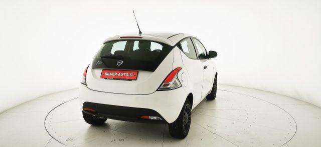 LANCIA Ypsilon 1.2 69 CV 5 porte GPL Ecochic Gold