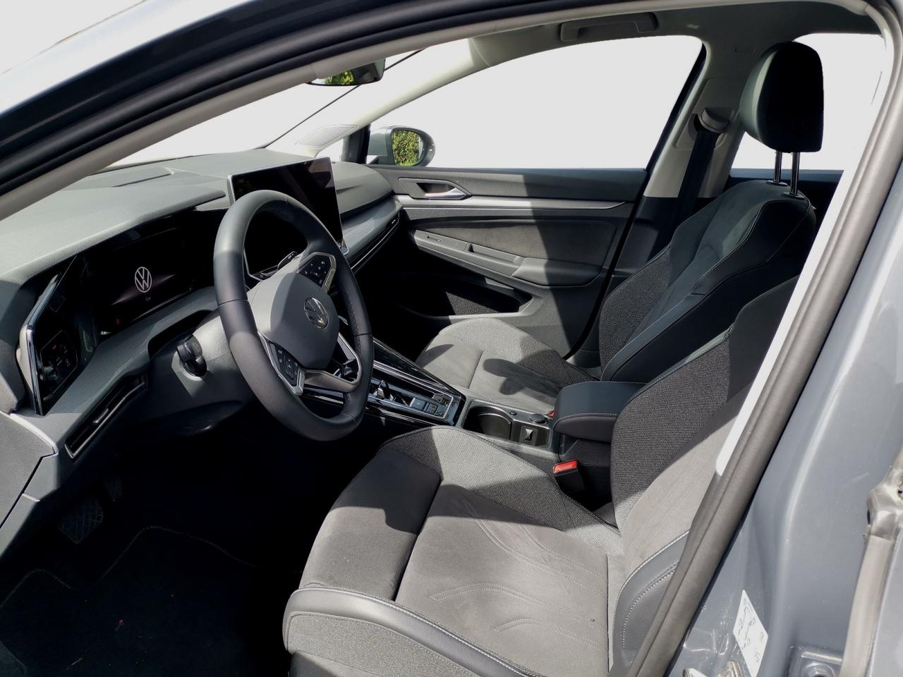 VOLKSWAGEN Golf VIII 2024 - Golf 2.0 tdi Style 150cv dsg