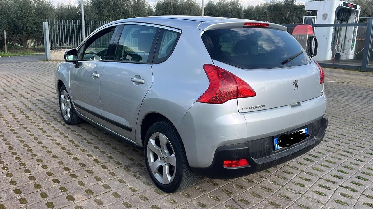 Peugeot 3008 1.6 HDi 112CV Business
