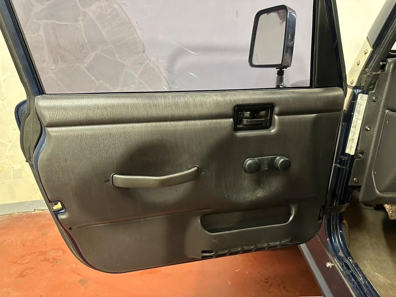 Jeep Wrangler 4.0 cat Sport