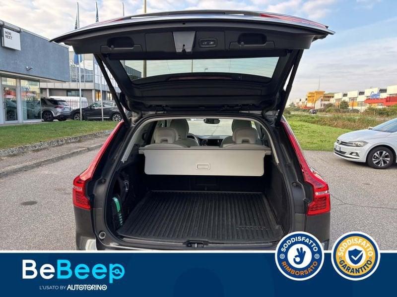 Volvo XC60 2.0 B4 INSCRIPTION AWD AUTO