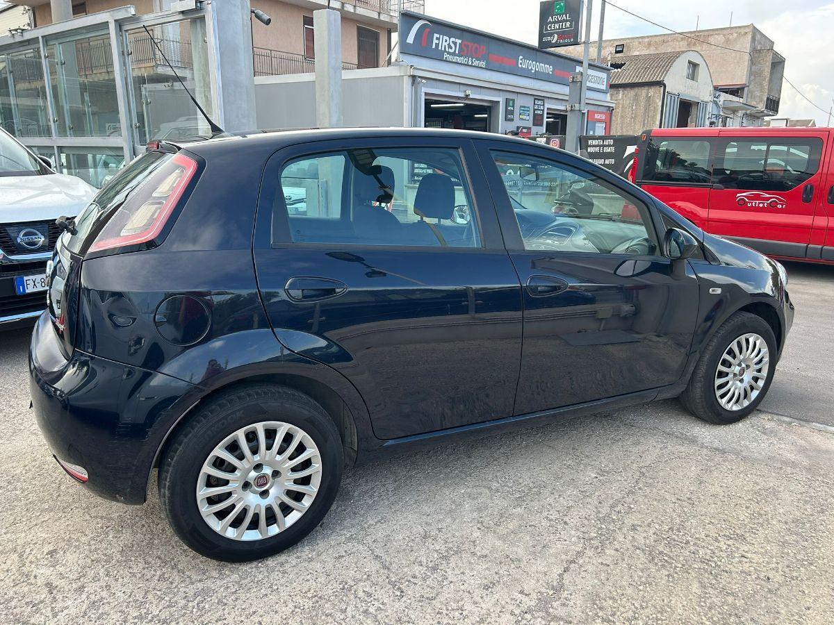 FIAT - Punto - 1.2 8V 5p. Street