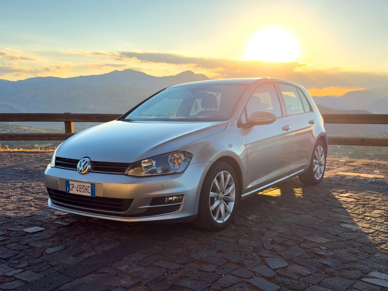 Volkswagen Golf 1.6 TDI 5p. Highline BlueMotion Technology - 2013