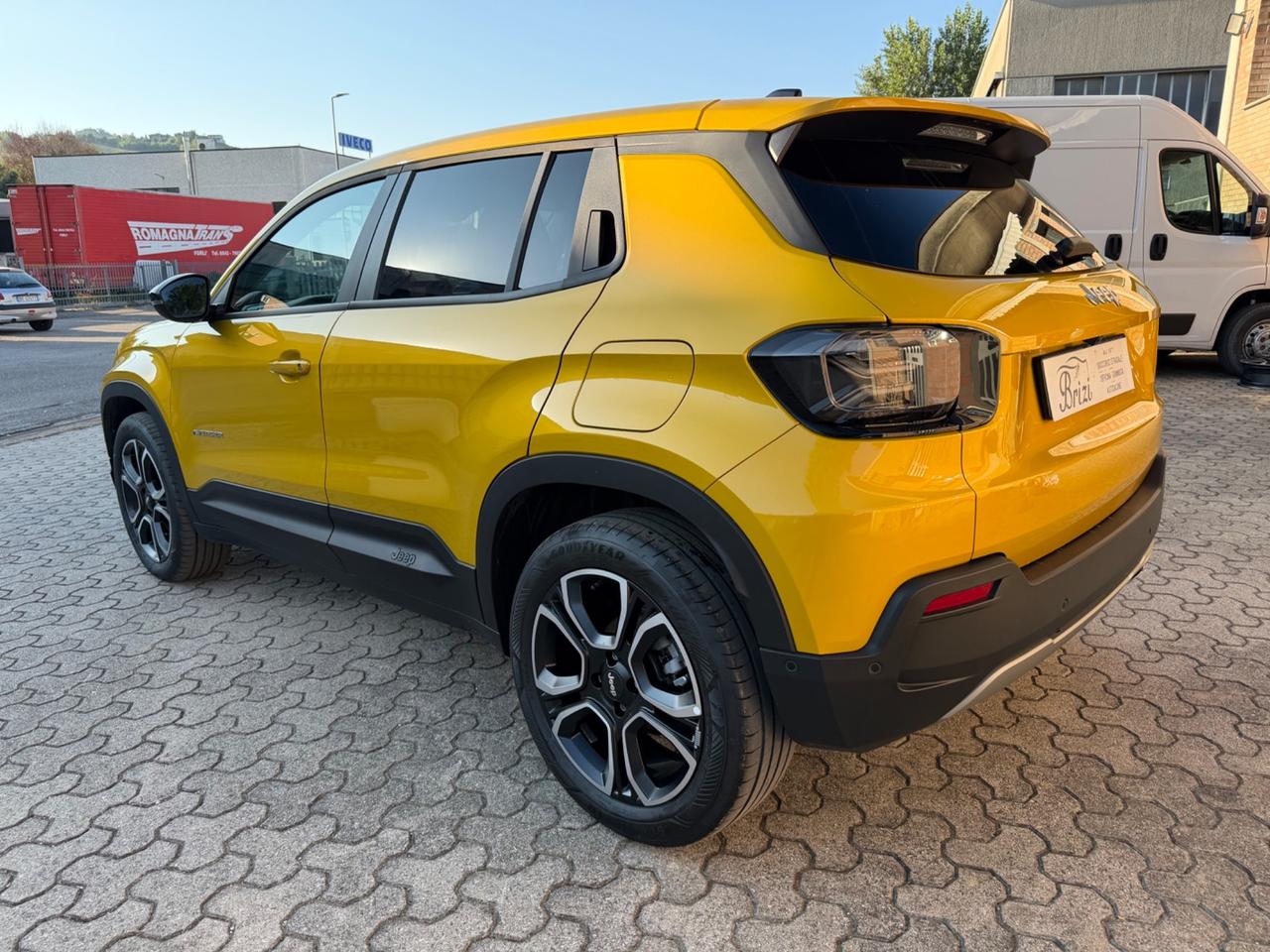 Jeep Avenger 1.2 Turbo 100 CV Summit