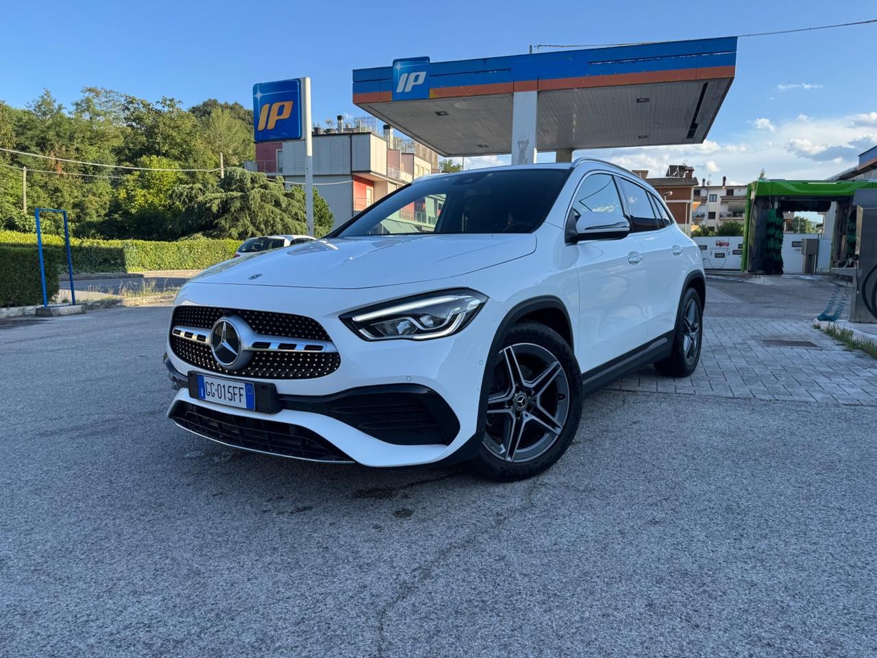 Mercedes-benz GLA 200 180 d Premium AMG