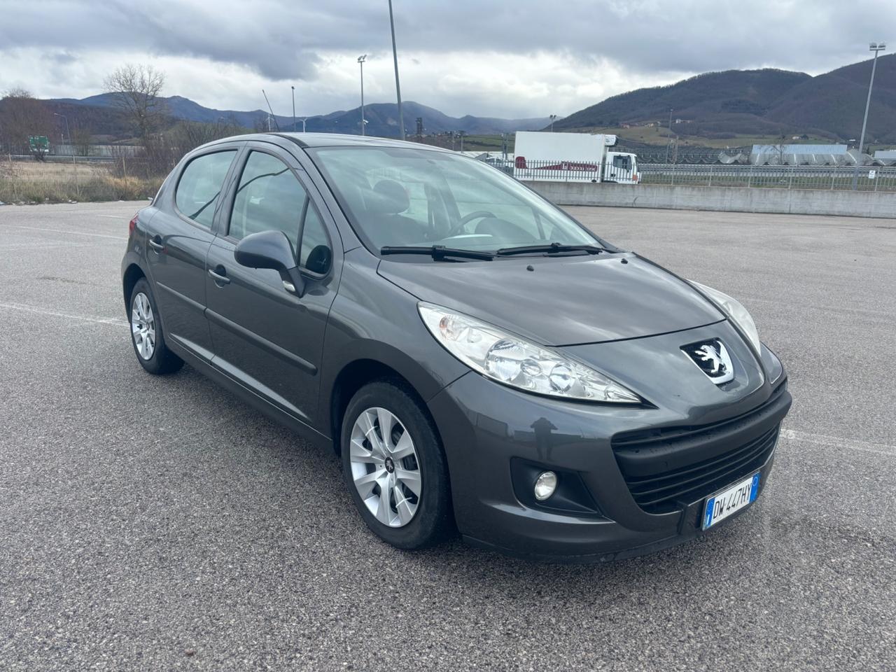 Peugeot 207 1.4 HDi 70CV 5p. X Line