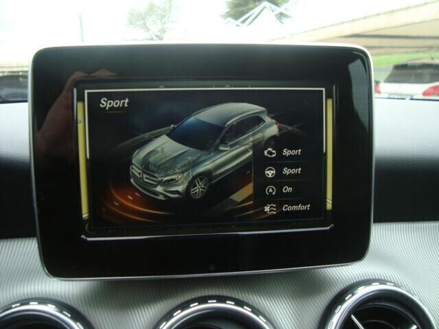 Mercedes-benz GLA 200 d Automatic Sport