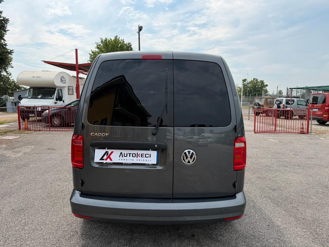 Volkswagen Caddy 2.0 TDI 102CV - AUTOMATICA - N1