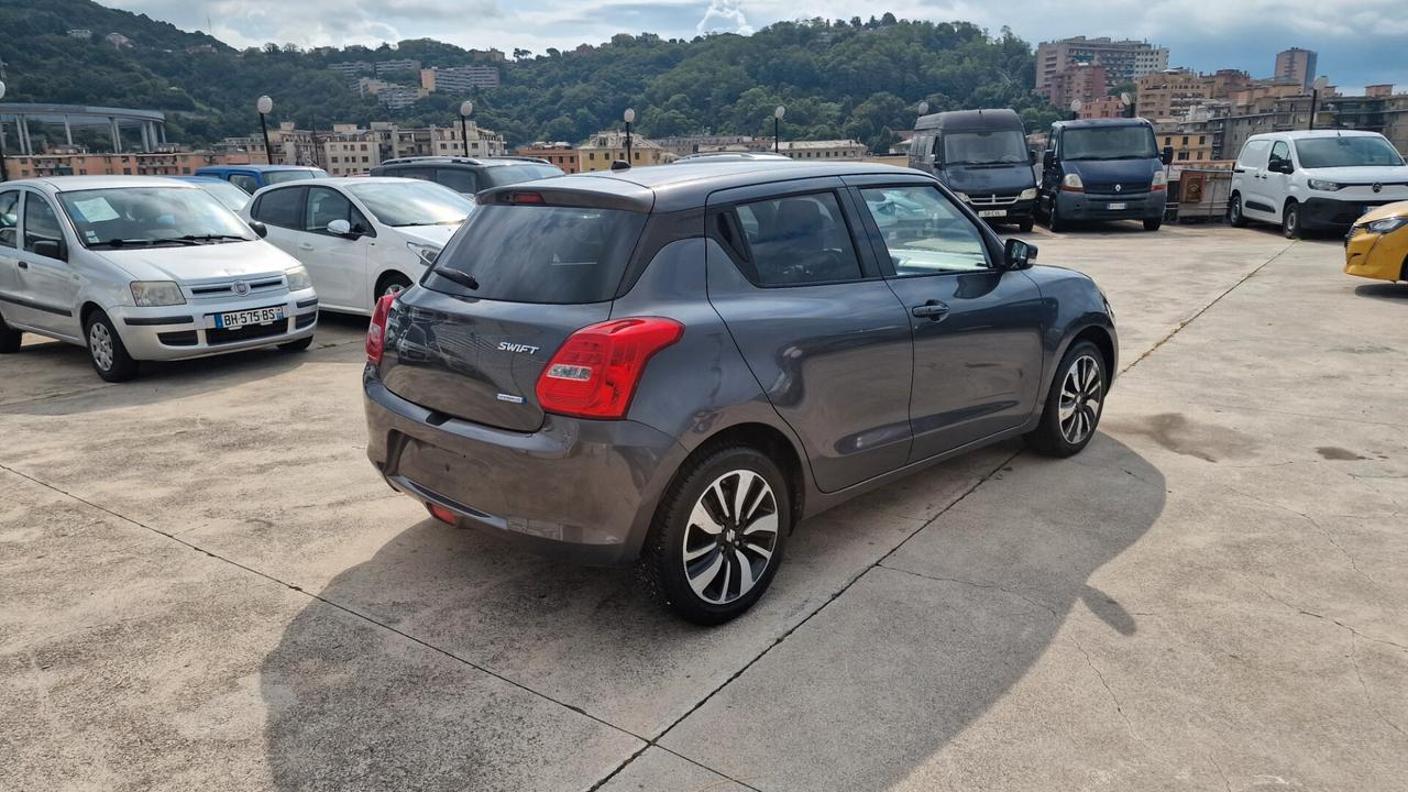 Suzuki Swift 1.2 Hybrid Top