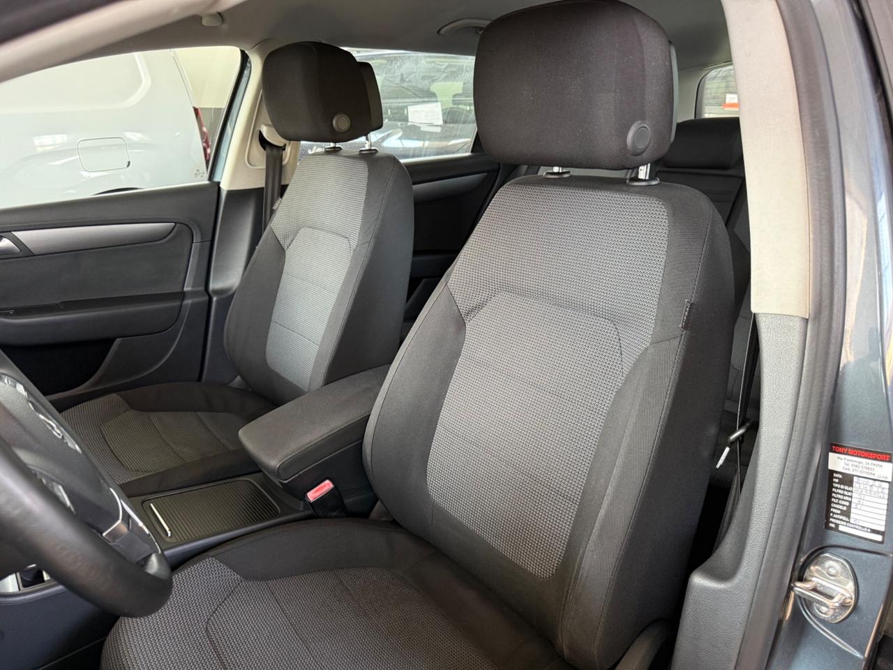 Volkswagen Passat Var. 2.0 TDI Highline BlueM.Tech.