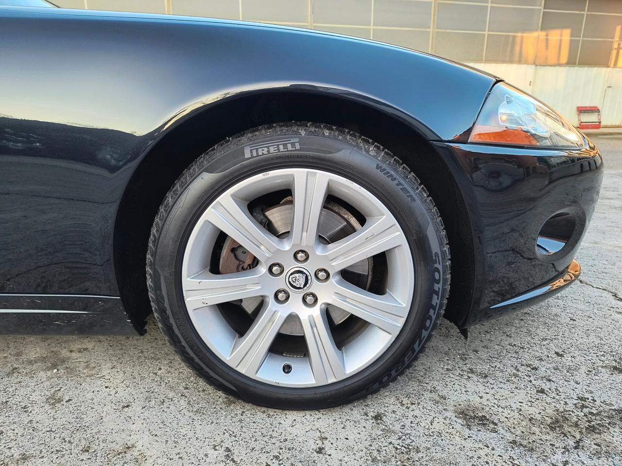 Jaguar XK 3.5 V8 Coupé Automatico