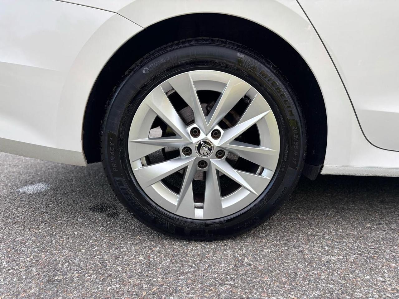 Skoda Octavia 1.0 e-TEC DSG Wagon Style