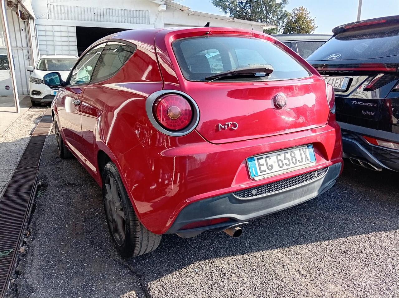 Alfa Romeo MiTo 1.3 JTDm-2 95 CV S&S Distinctive Sport Pack