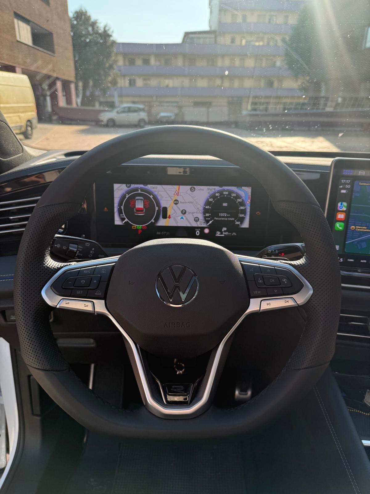 Volkswagen Tiguan 2.0 TDI 150 CV SCR DSG R-Line