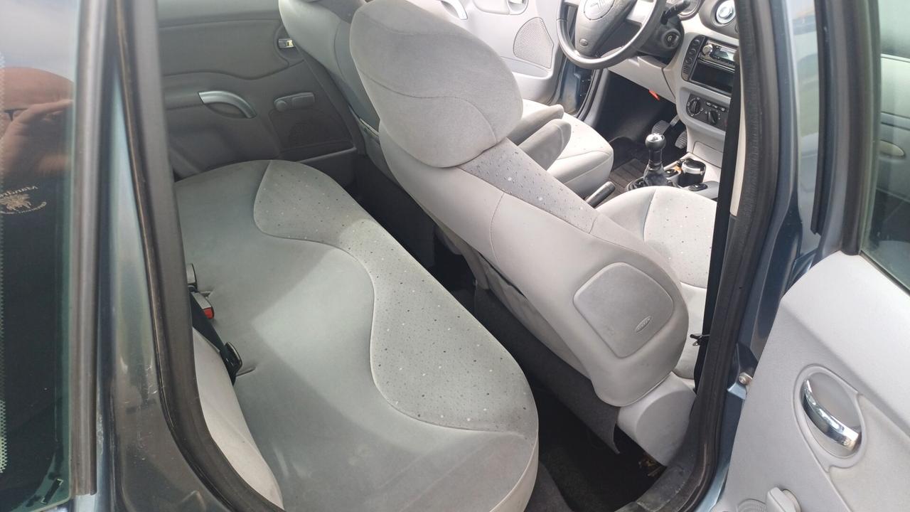 Citroen C3 1.4 HDi 70CV Exclusive