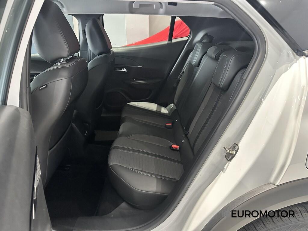 Peugeot 2008 1.5 BlueHDi Allure Pack
