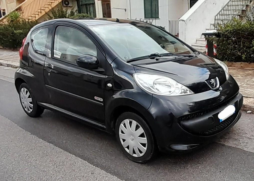 Peugeot 107 1.0 68CV 3p. Sweet Years