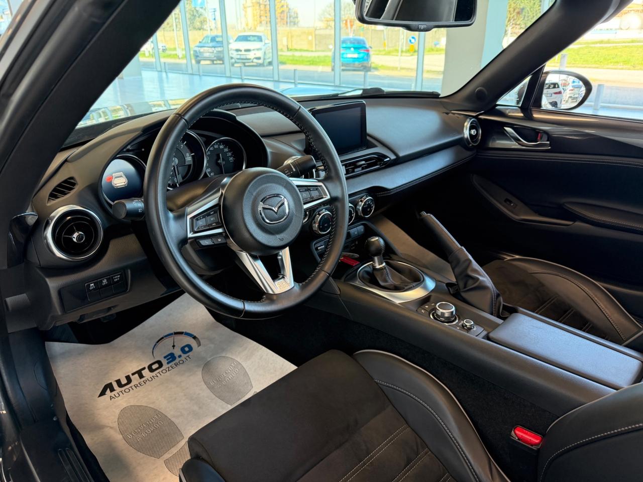 Mazda MX-5 2.0L Skyactiv-G RF Sport i-ELOOP