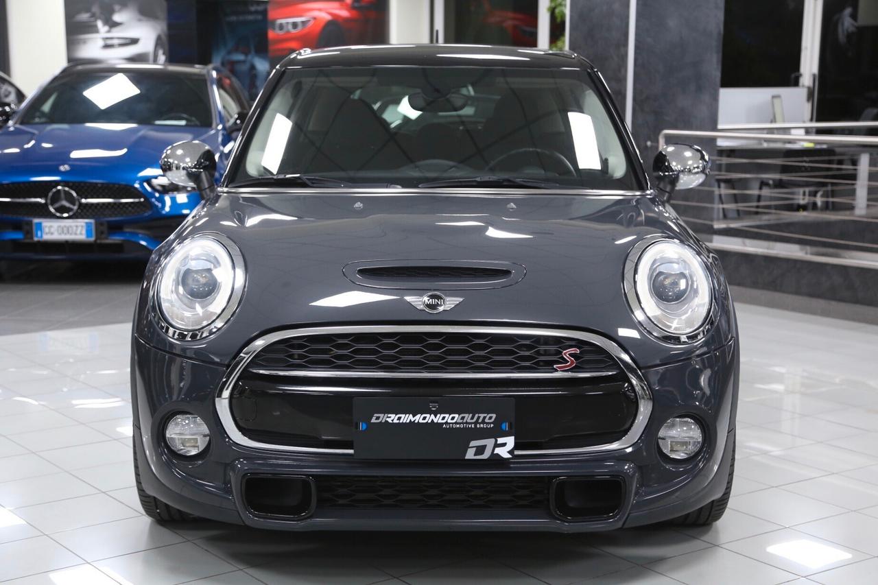 Mini 2.0 Cooper SD 5 porte auto