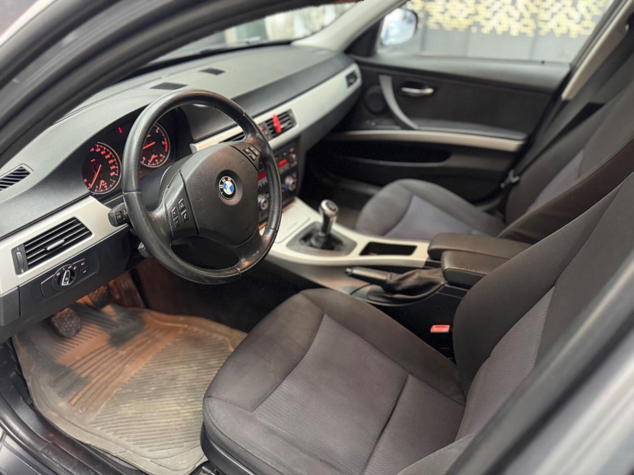 Bmw Serie3 318d 2.0 143CV SW Facelift