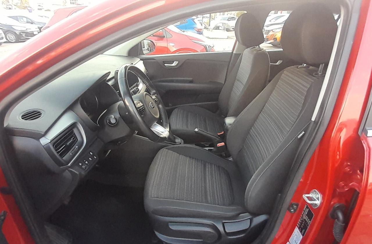 Kia Stonic 1.0 T-GDi 100 CV MHEV iMT Style